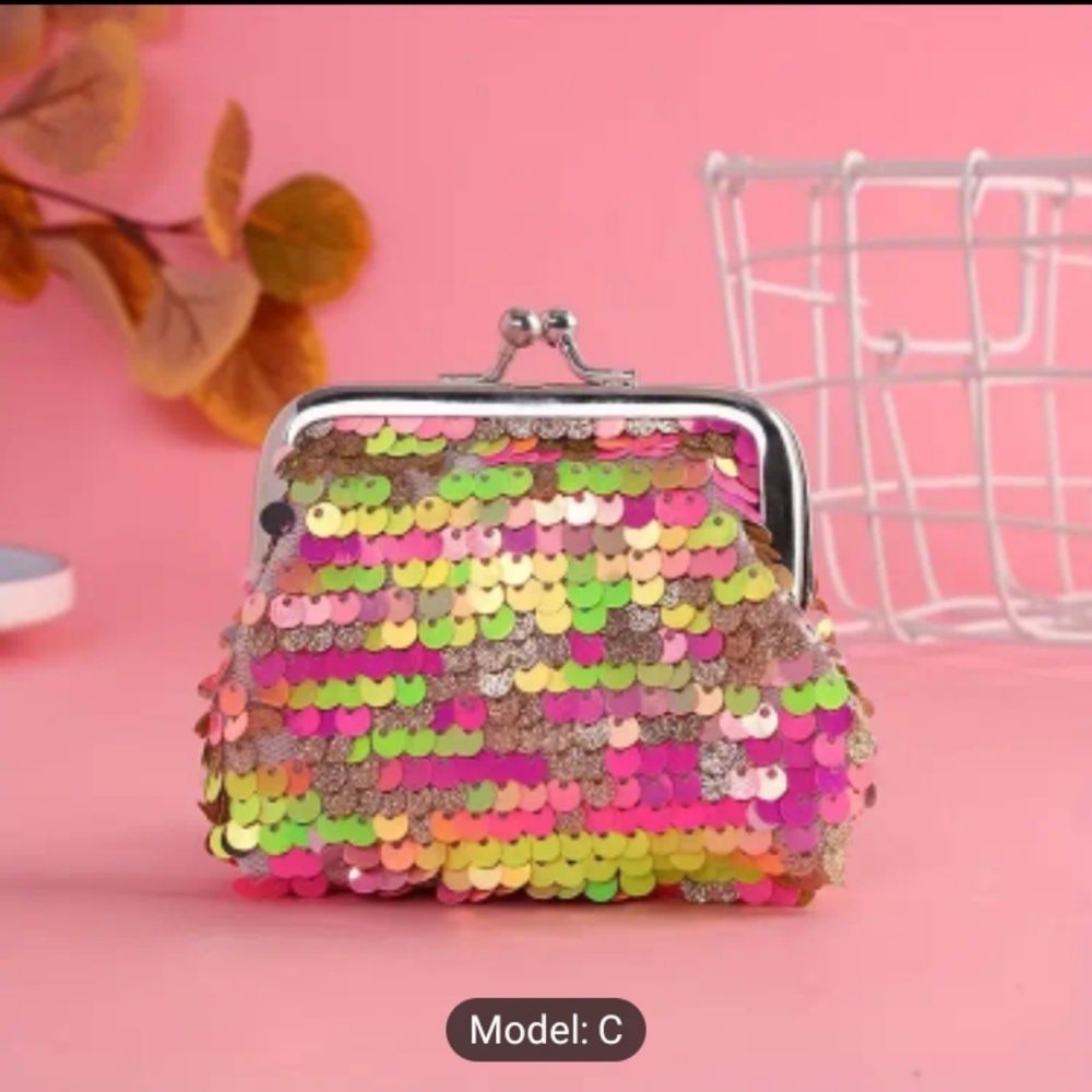 Cute Change purse -c